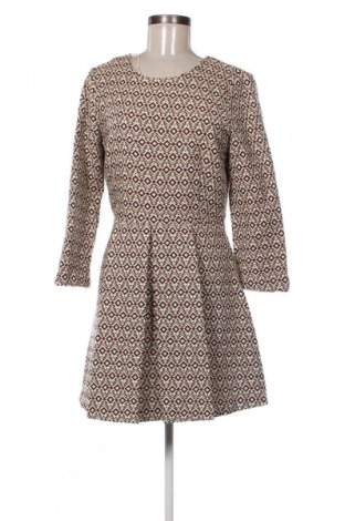 Рокля Mango, Размер M, Цвят Многоцветен, Цена 60,16 лв.