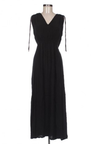 Рокля Mango, Размер L, Цвят Черен, Цена 43,99 лв.