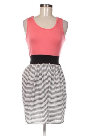 Rochie Metrofive, Mărime M, Culoare Multicolor, Preț 81,55 Lei