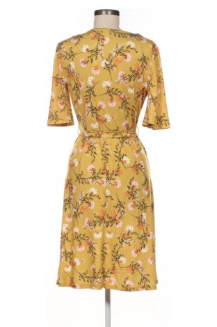 Kleid Mint & Berry, Größe M, Farbe Mehrfarbig, Preis 9,99 €