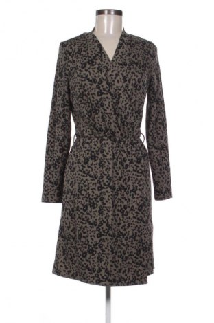 Рокля Mohito, Размер S, Цвят Многоцветен, Цена 55,99 лв.