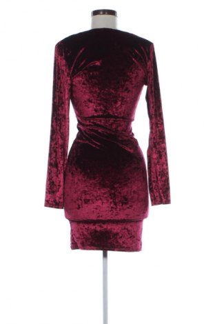 Šaty  Nly Trend, Velikost S, Barva Červená, Cena  660,00 Kč