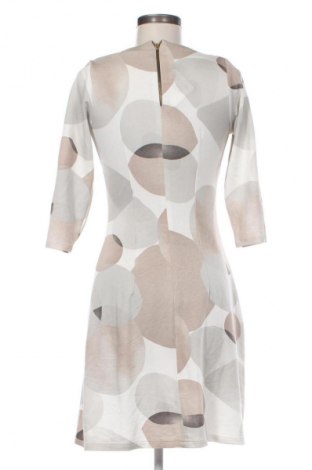 Рокля Numoco, Размер L, Цвят Многоцветен, Цена 39,10 лв.