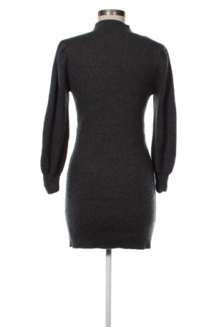 Sukienka ONLY, Rozmiar L, Kolor Szary, Cena 50,99 zł