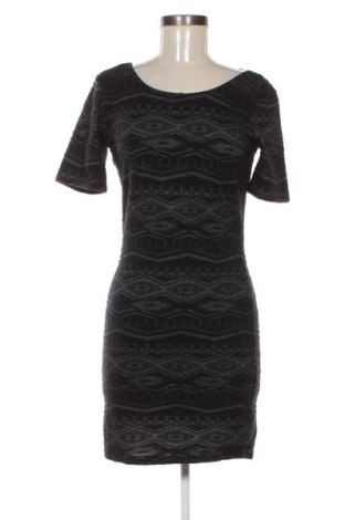 Kleid ONLY, Größe S, Farbe Mehrfarbig, Preis 14,00 €