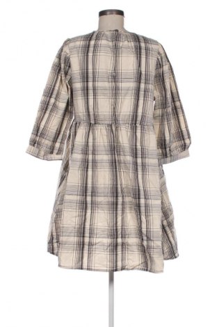 Kleid ONLY, Größe L, Farbe Mehrfarbig, Preis € 25,99