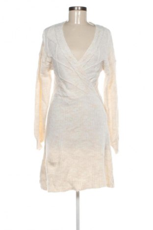 Ruha Orsay, Méret M, Szín Ekrü
, Ár 6 109 Ft