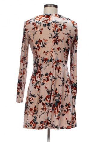 Рокля Oviesse, Размер M, Цвят Многоцветен, Цена 13,99 лв.