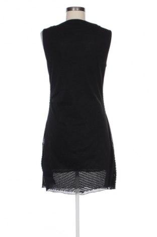 Рокля Paccio, Размер M, Цвят Черен, Цена 39,15 лв.