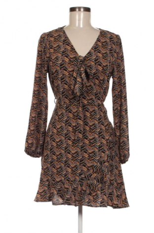 Рокля Papaya, Размер M, Цвят Многоцветен, Цена 39,14 лв.