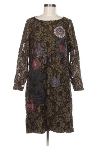 Šaty  Paprika, Velikost M, Barva Vícebarevné, Cena  279,00 Kč