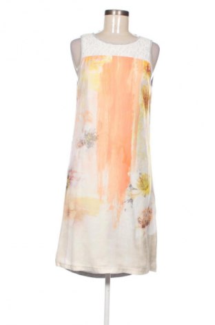 Рокля Passport., Размер M, Цвят Многоцветен, Цена 39,10 лв.