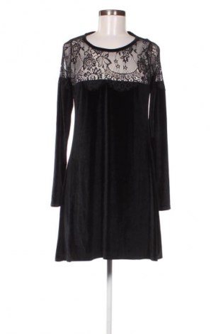 Sukienka Pierre Cardin, Rozmiar L, Kolor Czarny, Cena 508,85 zł