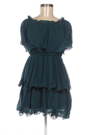 Kleid Pretty Little Thing, Größe S, Farbe Grün, Preis 17,99 €