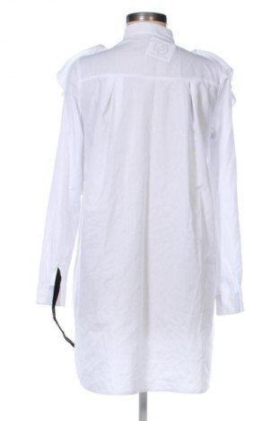 Ruha Pretty Little Thing, Méret M, Szín Fehér, Ár 9 576 Ft