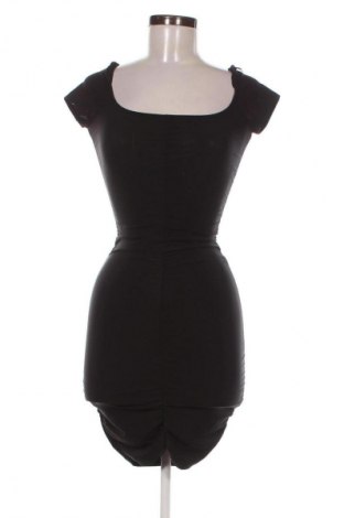 Sukienka Pull&Bear, Rozmiar S, Kolor Czarny, Cena 66,39 zł