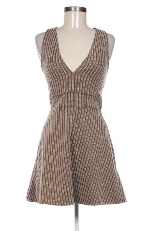 Φόρεμα Pull&Bear, Μέγεθος S, Χρώμα Πολύχρωμο, Τιμή 19,95 €