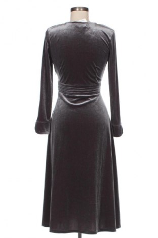 Рокля Reserved, Размер S, Цвят Сив, Цена 28,99 лв.