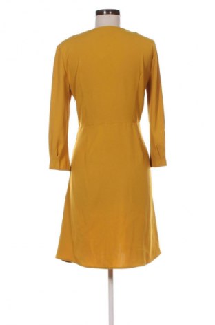 Ruha Reserved, Méret M, Szín Sárga, Ár 7 699 Ft