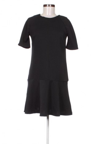 Šaty  Reserved, Velikost M, Barva Černá, Cena  443,00 Kč