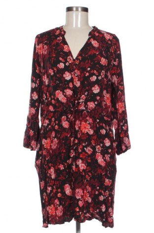 Kleid Reserved, Größe XL, Farbe Mehrfarbig, Preis € 18,99