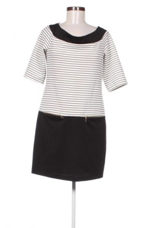 Kleid Rinascimento, Größe XL, Farbe Mehrfarbig, Preis € 96,00