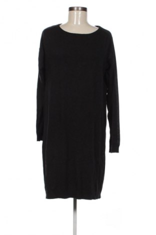 Ruha S.Oliver, Méret M, Szín Fekete, Ár 2 619 Ft