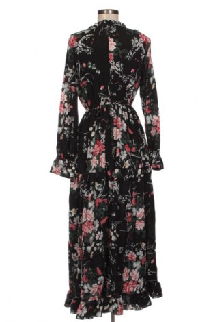 Рокля SHEIN, Размер M, Цвят Многоцветен, Цена 9,99 лв.