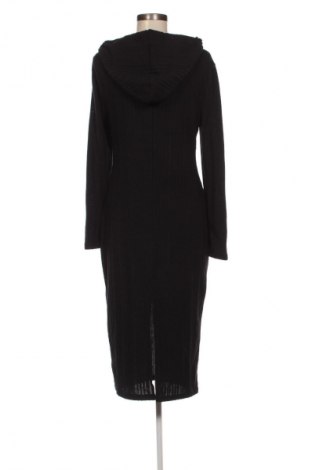 Sukienka SHEIN, Rozmiar XL, Kolor Czarny, Cena 73,99 zł