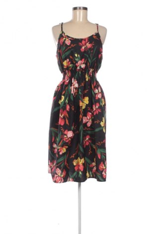 Рокля SHEIN, Размер L, Цвят Многоцветен, Цена 28,99 лв.