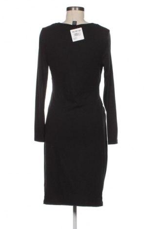 Рокля SHEIN, Размер L, Цвят Черен, Цена 39,15 лв.