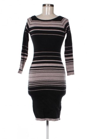 Рокля SHEIN, Размер L, Цвят Многоцветен, Цена 14,99 лв.