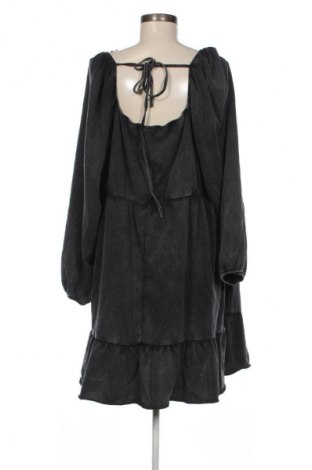 Šaty  SHEIN, Veľkosť 4XL, Farba Sivá, Cena  19,95 €
