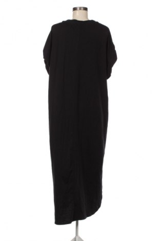 Kleid SHEIN, Größe 4XL, Farbe Schwarz, Preis € 19,95
