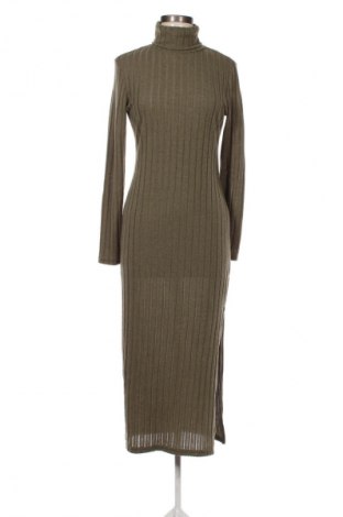 Рокля SHEIN, Размер M, Цвят Зелен, Цена 23,99 лв.