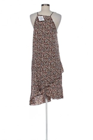 Рокля SHEIN, Размер M, Цвят Многоцветен, Цена 39,14 лв.