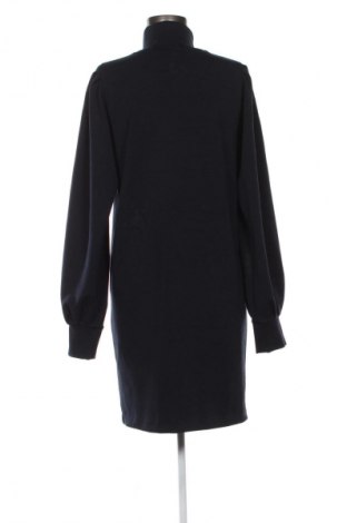 Рокля Scotch & Soda, Размер L, Цвят Син, Цена 57,99 лв.