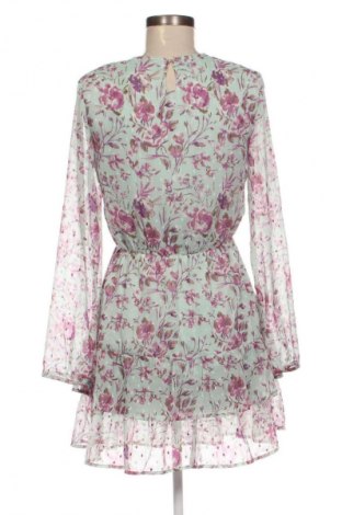 Рокля Sinsay, Размер S, Цвят Многоцветен, Цена 28,88 лв.
