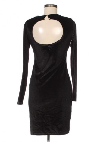 Sukienka Sinsay, Rozmiar M, Kolor Czarny, Cena 30,99 zł