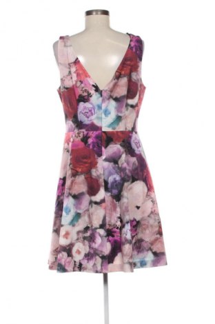 Kleid Steps, Größe L, Farbe Mehrfarbig, Preis € 12,99