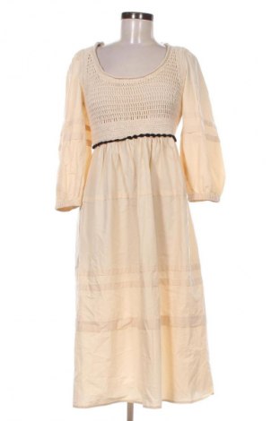 Kleid Stradivarius, Größe M, Farbe Ecru, Preis 14,77 €