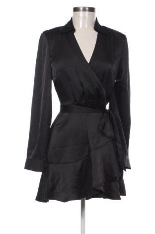 Kleid Stradivarius, Größe S, Farbe Schwarz, Preis € 19,95