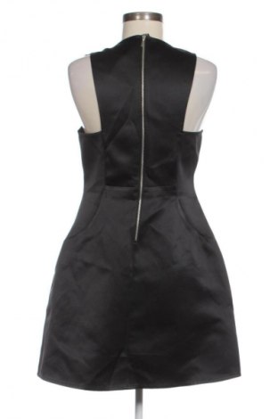 Kleid Stradivarius, Größe L, Farbe Schwarz, Preis € 15,99