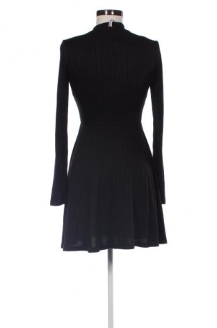 Šaty  Tommy Jeans, Velikost S, Barva Černá, Cena  1 249,00 Kč