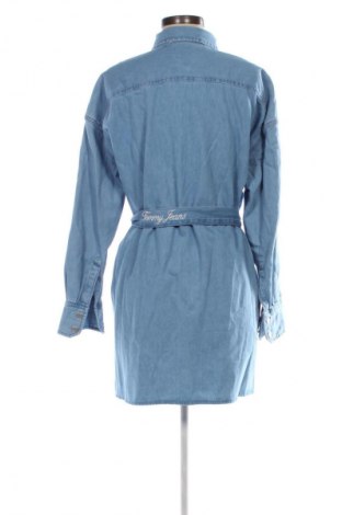 Рокля Tommy Jeans, Размер S, Цвят Син, Цена 219,99 лв.