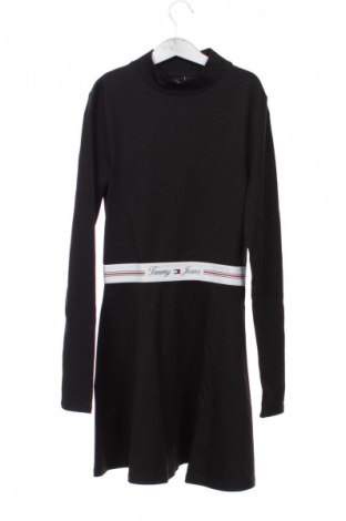 Ruha Tommy Jeans, Méret XS, Szín Fekete, Ár 38 389 Ft