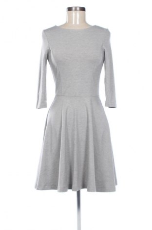 Рокля Top Secret, Размер XS, Цвят Сив, Цена 25,99 лв.