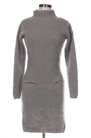 Ruha Tuzzi, Méret S, Szín Szürke, Ár 8 613 Ft