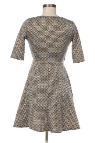 Рокля Unbranded, Размер XS, Цвят Многоцветен, Цена 18,99 лв.