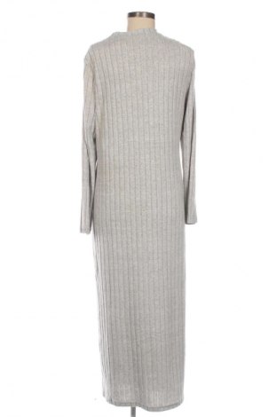 Рокля Unbranded, Размер L, Цвят Сив, Цена 22,99 лв.